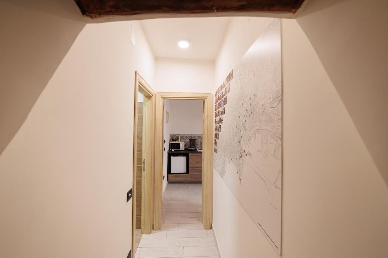 Legno Suite By HouseinNapoli Ngoại thất bức ảnh