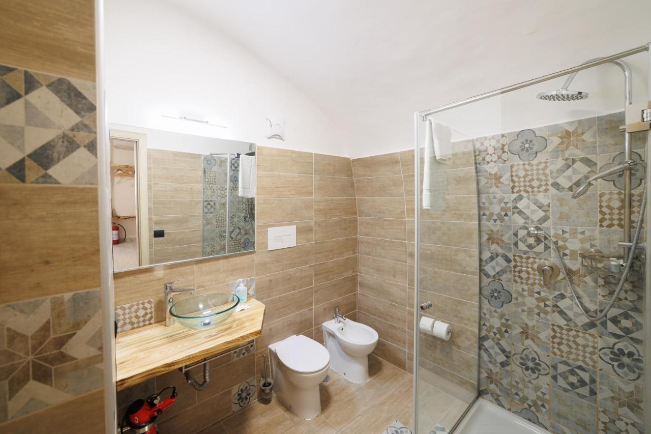 Legno Suite By HouseinNapoli Ngoại thất bức ảnh