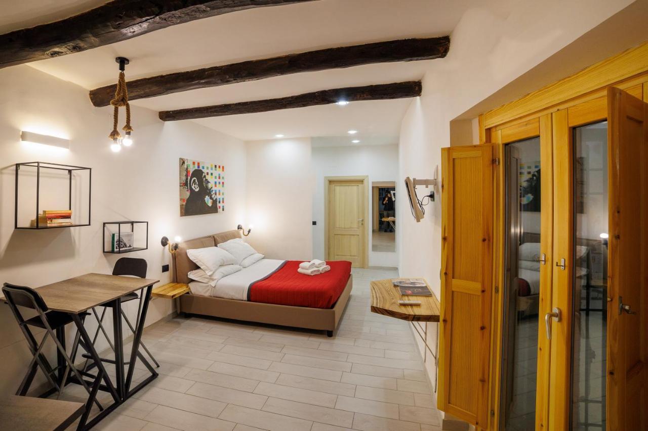 Legno Suite By HouseinNapoli Ngoại thất bức ảnh